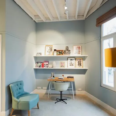 Oever House Apartment *